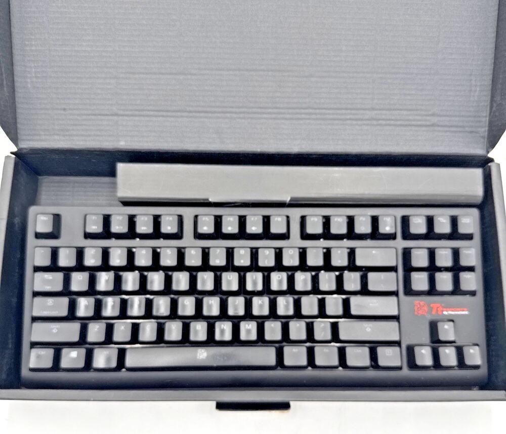Thermaltake Poseidon ZX- Mechanical Gaming Keyboard- Blue Switch kb-pzx